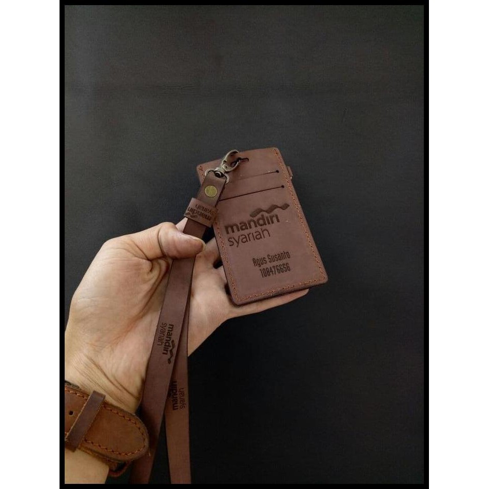 

Terlaris Id Card Holder Kulit Custom Nama & Intansi/Perusahaan Good Quality