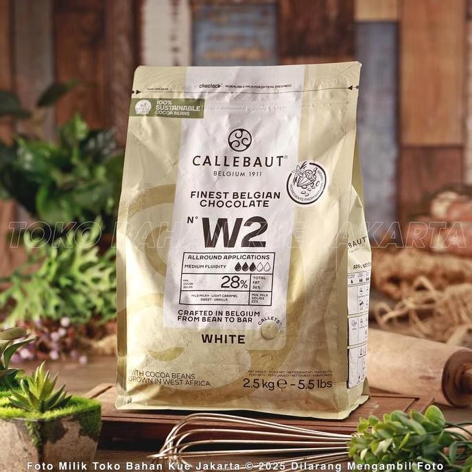 

Callebaut W2 Repack 250Gr White Chocolate Couverture 28% Cokelat Coin Putih Coklat Susu
