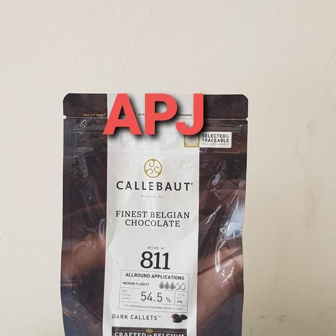 

Callebaut Dark Chocolate 811 500Gram