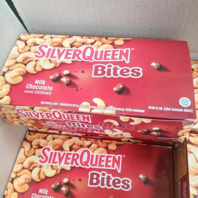 

silverqueen bites almond cashew isi 12 x 40gr - cokelat silver queen termurah