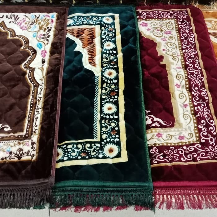 SAJADAH BESAR TEBAL RUMBAI SAJADAH EMPUK