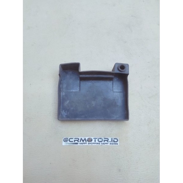 Karet Cover Tutup Pelindung Protector Accu Aki Band Battery Yamaha R15 V2 Old Lama Ori Copotan Motor