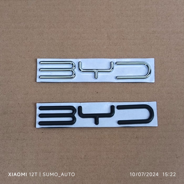 emblem tulisan BYD build yours dream emblem B Y D