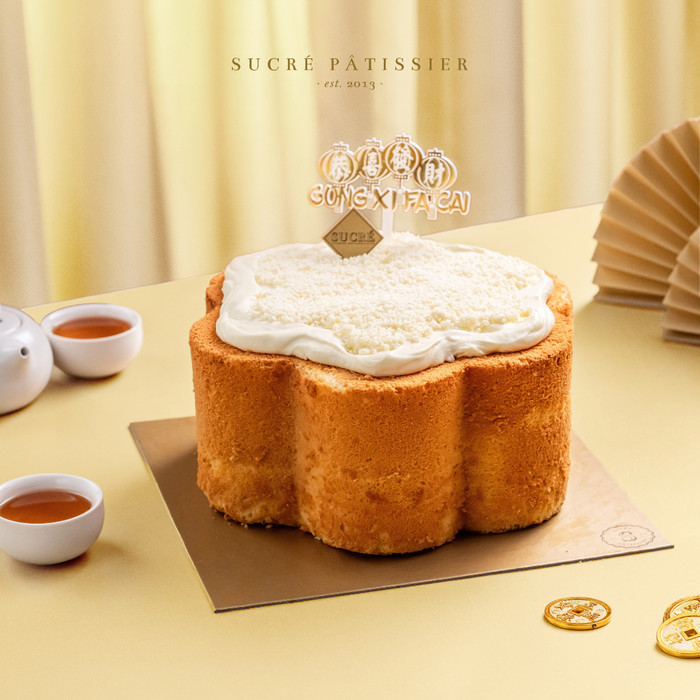 

Triple Cheese Chiffon 2.0 22Cm / Kue Imlek / Gift Hampers Cny 2025 / Birthday Chiffon Cake Sucre