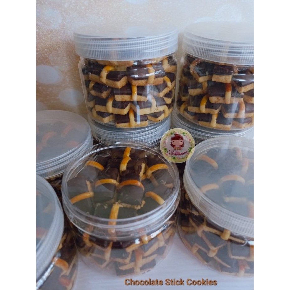 

Aneka Kue Kering Klasik Classic Cookies Nastar Kastengel Sagu Keju Kemasan Tabung 400 Ml Best Seller