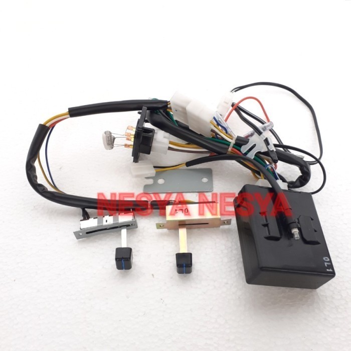 Amplifier Ampli Modul Kontrol Ecu Swith Ac Mobil Kijang Kapsul Komplit