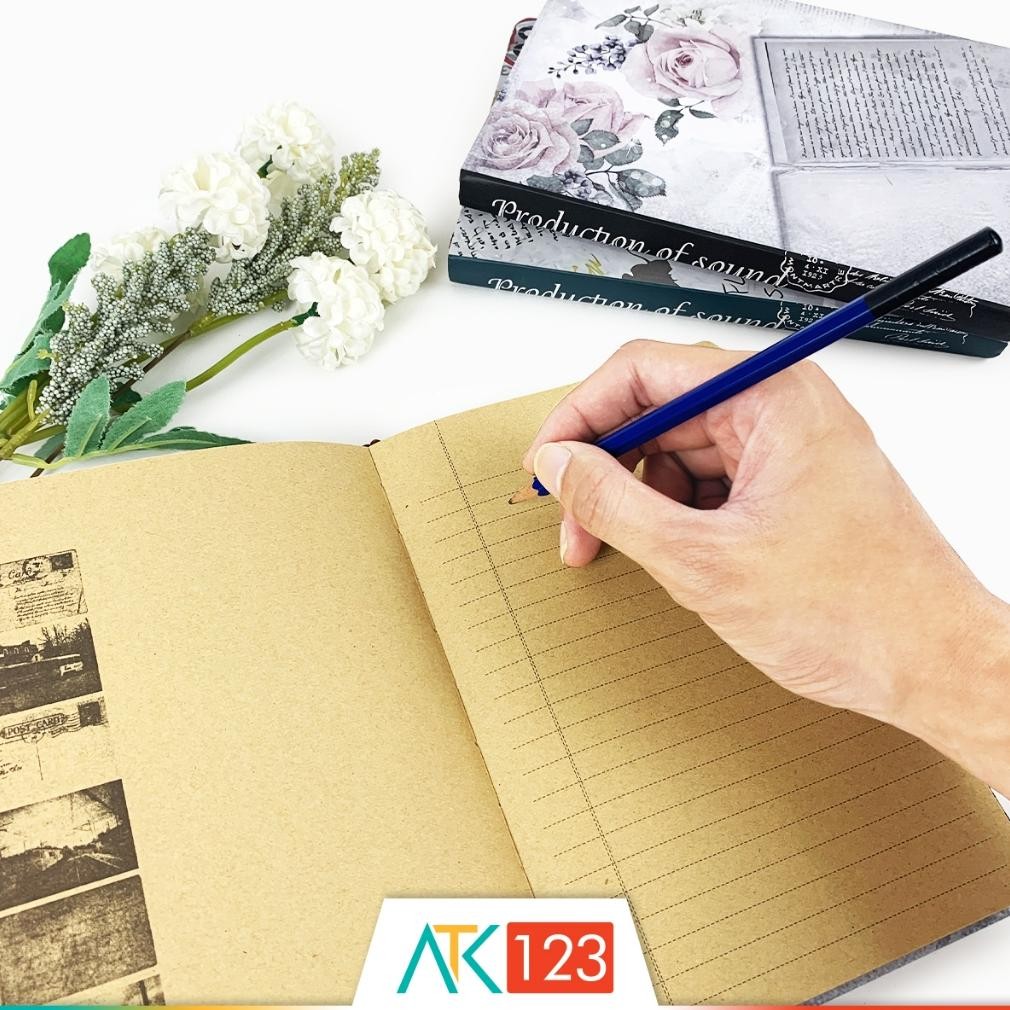 

BISA COD Buku Tulis / Catatan / Agenda / Jurnal / Notebook / Diary / Journal Aesthetic / Esthetic / Classic / Vintage Hardcover A5 NBMR-A Aw89