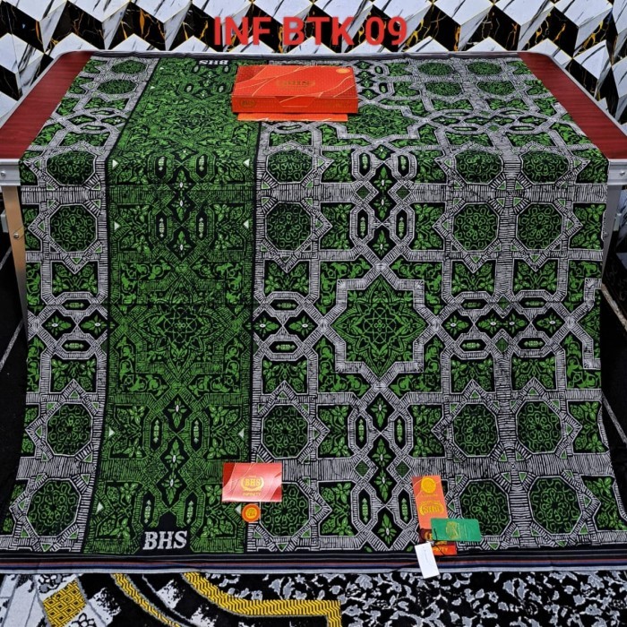 Kosanshoop Kain Sarung Bhs Infinity Batik Gold Original