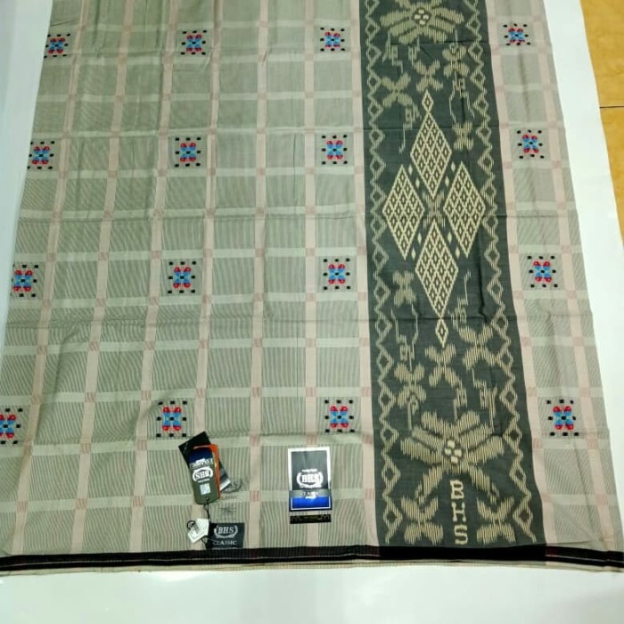 Kosanshoop Sarung Bhs Classic Skt Silver