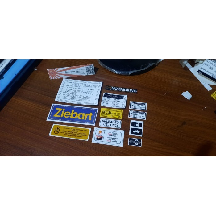 Stiker Toyota Starlet Kapsul Kotak