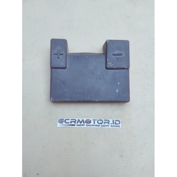 Karet Cover Tutup Pelindung Protector Accu Aki Band Battery Yamaha R15 V2 Old Lama Ori Copotan Motor