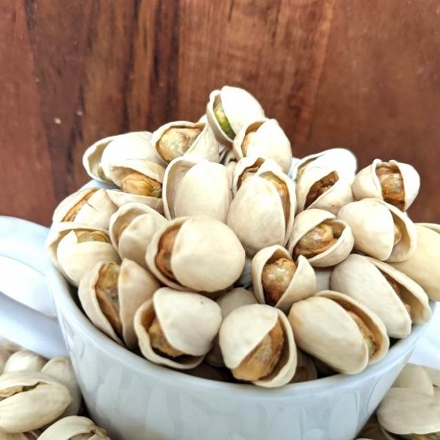 

READY STOCK KACANG PISTACHIO 500 GRAM ROASTED PREMIUM QUALITY !!!!!