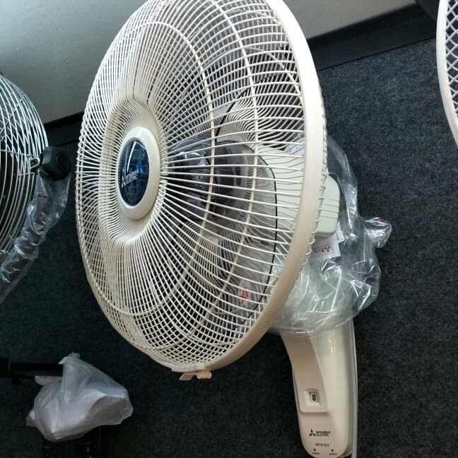 wall fan mitsubishi / kipas dinding mitsubishi / kipas dinding 16 inc