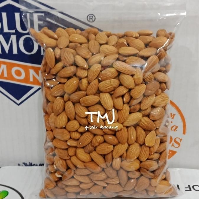 

READY STOCK KACANG ALMOND MENTAH 1 KG !!!!!
