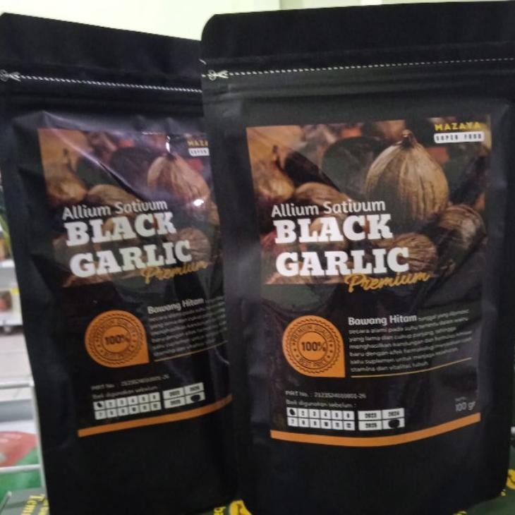 

Bla Garlic Bawang Lanang Hitam Tunggal 100 Gram