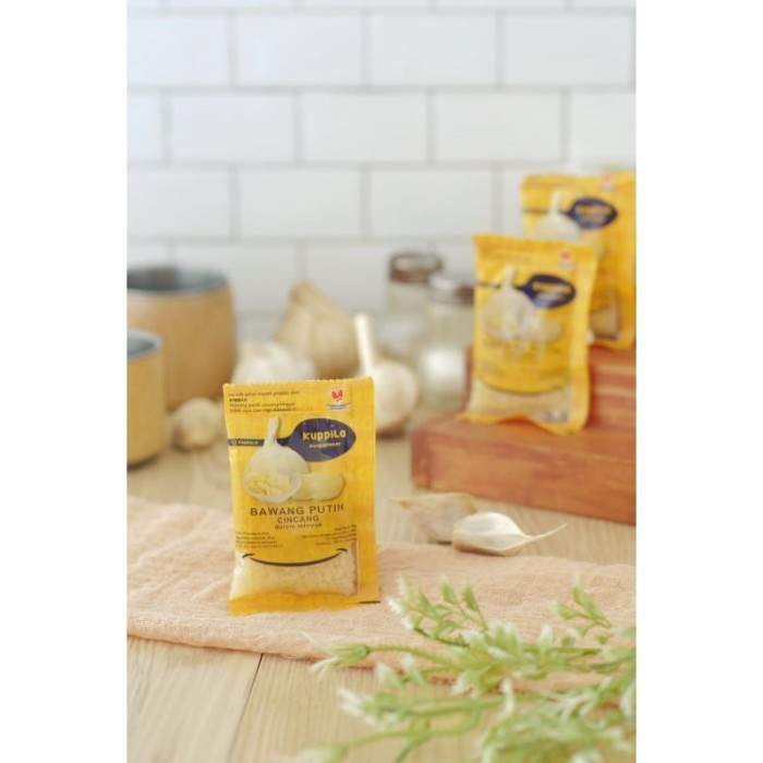 

Ready Kuppila Bawang Putih Cincang Dalam Minyak 10 Sachet @ 20 Gr Best Seller