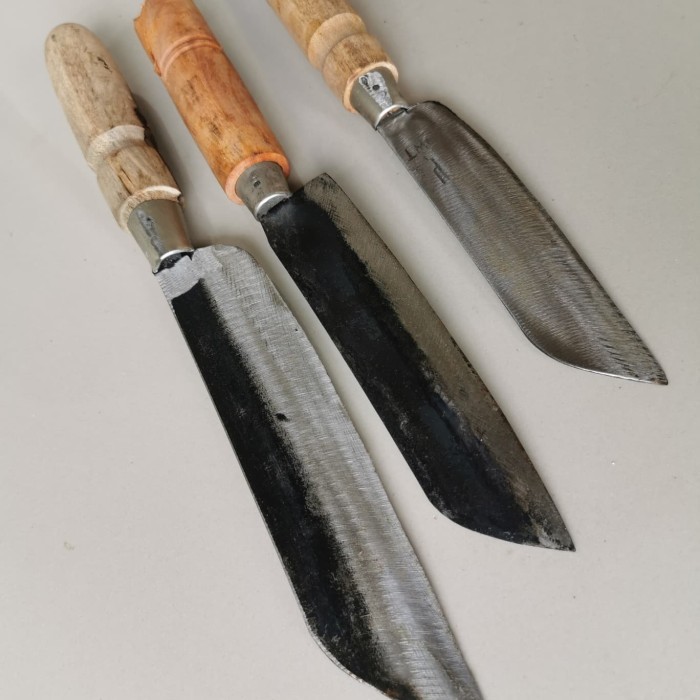 CUCI GUDANG PISAU SET BAJA 3 PCS/PISAU DAPUR /PISAU CACAH TULANG AYAM KUAT & TAJAM KODE 879