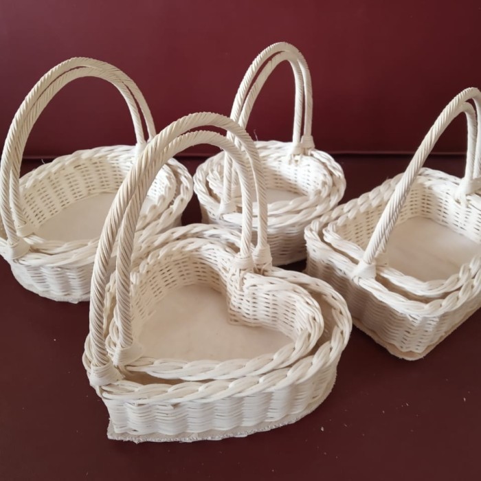 OBRAL HANTARAN KERANJANG ROTAN SOVENIR WEDDING - KERANJANG BUAH MINI KODE 1041