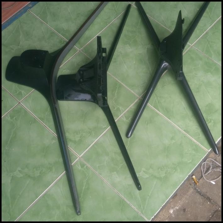 Stan/Kaki Tv/Dudukan Tv Led Samsung 55Uf6100
