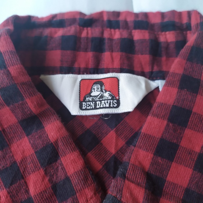 Kemeja Second Brand Ben Davis merah hitam