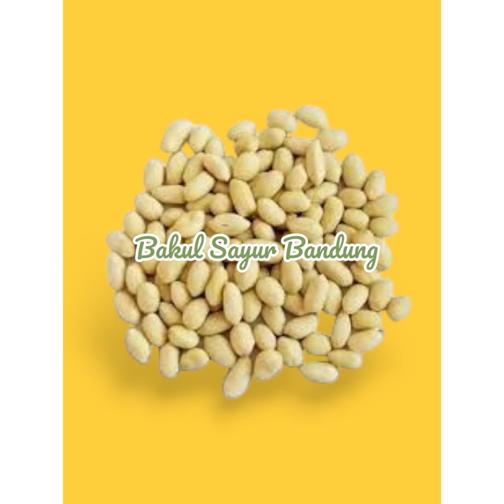 

Kacang Tanah Kupas 250gr Bakul Sayur Murah Bandung