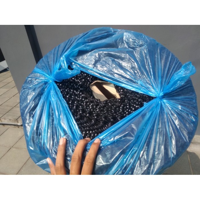 

Bubble Wrap Black / Hitam 50M X 125Cm Gmp Bandung