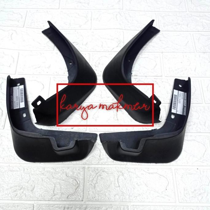 MUDGUARD KARPET LUMPUR NISSAN MARCH