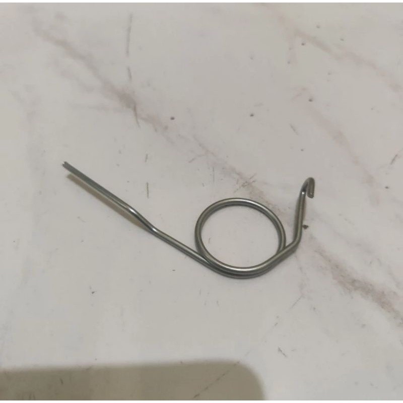 Per Rem Bantu Depan Vespa Super Sprint