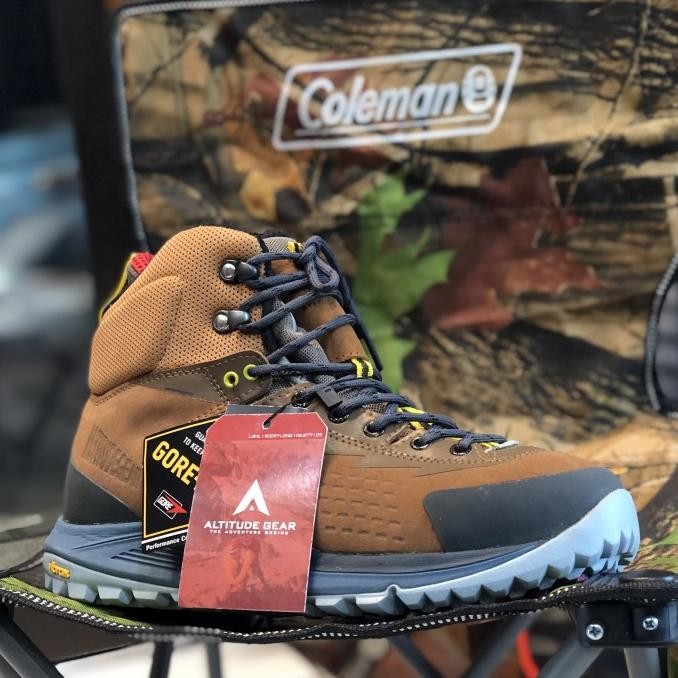 Sepatu Gunung Outdoor Hiking Altitude gear Outsole Vibram Waterproof