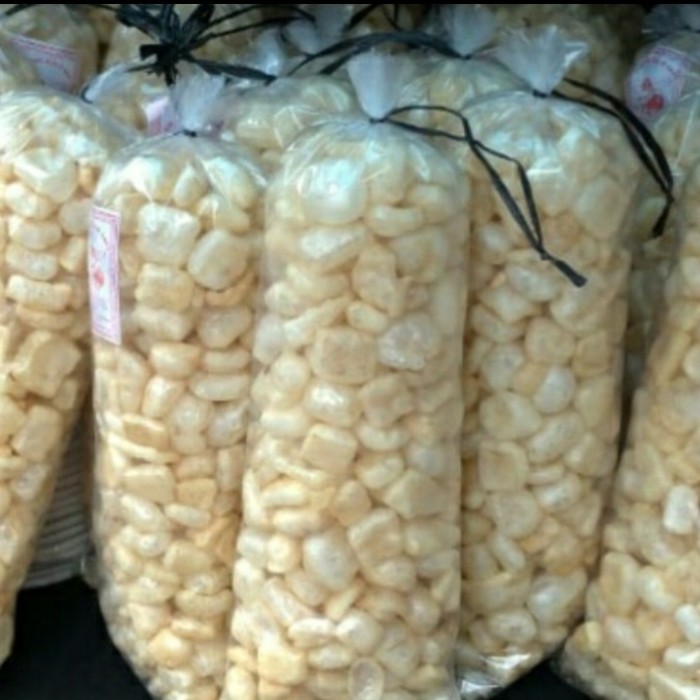 

Kriuk, Snack Kerupuk Krupuk Kulit Sapi Matang - 1/2 Kg, 500 gram.