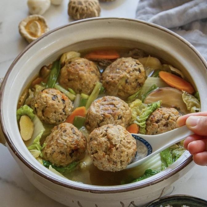 

New Bakso Lohua Sayuran Jamur Bihun Halal
