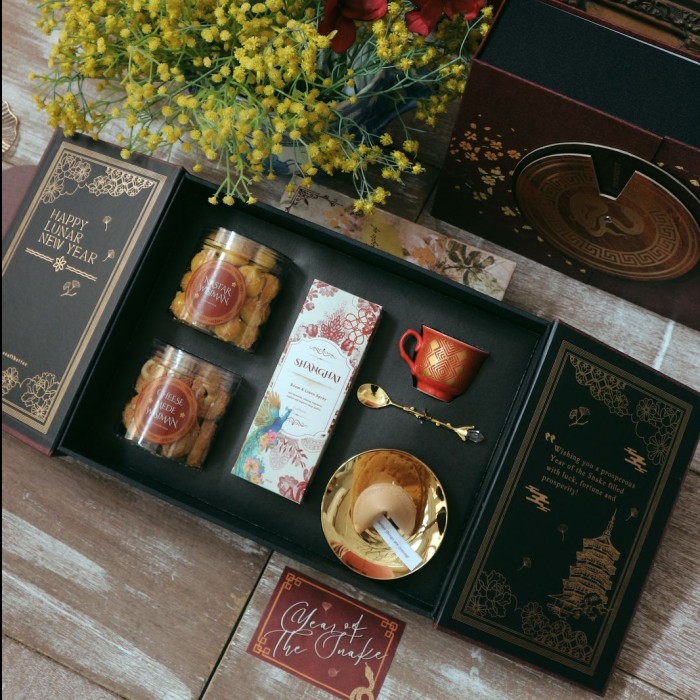 

Prosperity Vip Chinese New Year Cny Imlek Sincia Hampers Parcel Gift