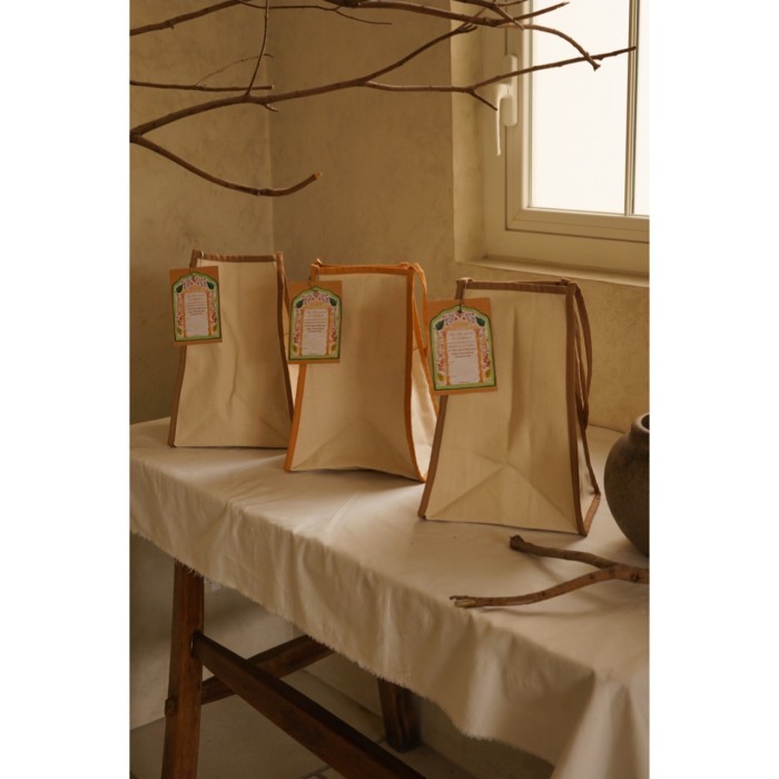 

New! BATUR - hampers eid mubarak/parcel lebaran/hampers lebaran/idul fitri - MUSTARD Idul Fitri