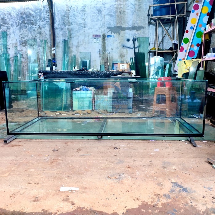 AQUARIUM KACA 200X70X70 FULL KACA 12MM LEM HITAM