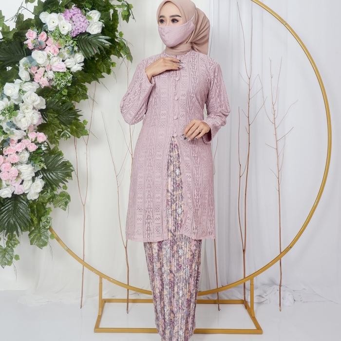 KEBAYA TUNIK BROKAT KANCING KATUN BY NJ MODE