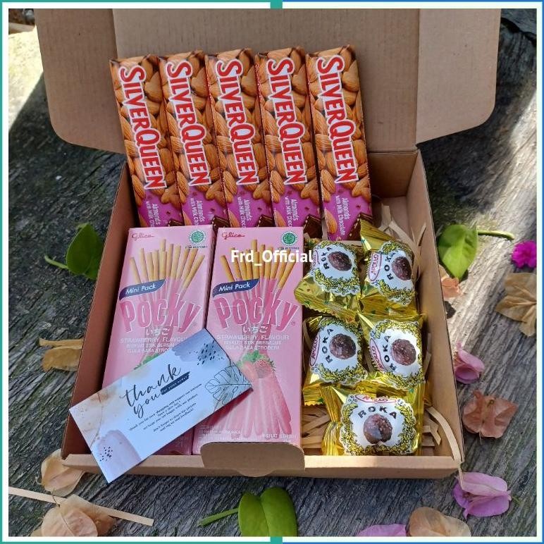 

SALE Hampers Coklat Valentine kado coklat coklat Custom hadiah gift kado Valentine ultah birthday wisuda pacar boneka rwe-45