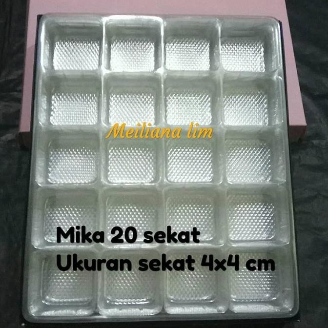 

Dus Box Nastar Mika 20 Sekat, Isi 10 Pcs Original Dan Terpercaya