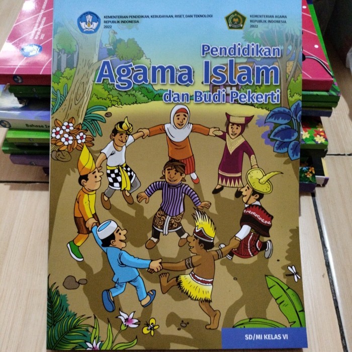

Pendidikan Agama Islam Dan Budi Pekerti Sd/Mi Kelas 6 Kemendikbud 2022