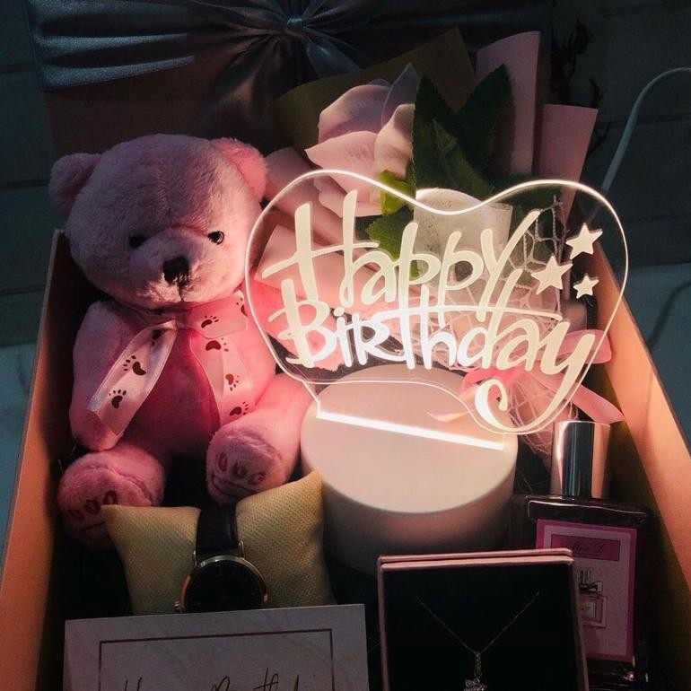 

PROMO 006 Kado|Hampers| Ulang Tahun//Wisuda//Graduation// Anniversary/Congratulation //Hampers Valentine hadiah valentine eag-124