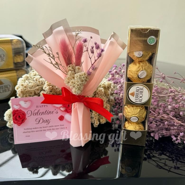 

VIRAL (Ready Stok) Kado Ulang tahun pacar | kado valentine | giftbox cewek coklat ferrero | buket ulang tahun | hampers ulang tahun buket valentine kado kotak wanita | kado ultah murah kado murah hadiah anniversary buket wisuda kado wisuda boneka coklat