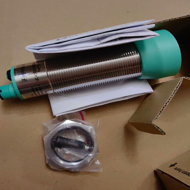 FIDU UC4000-30GM-E6R2-V15