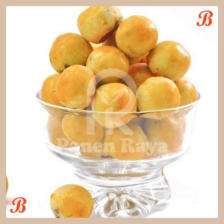 

| NS | NASTAR NANAS KUE KERING LEBARAN NATAL PR 100GR