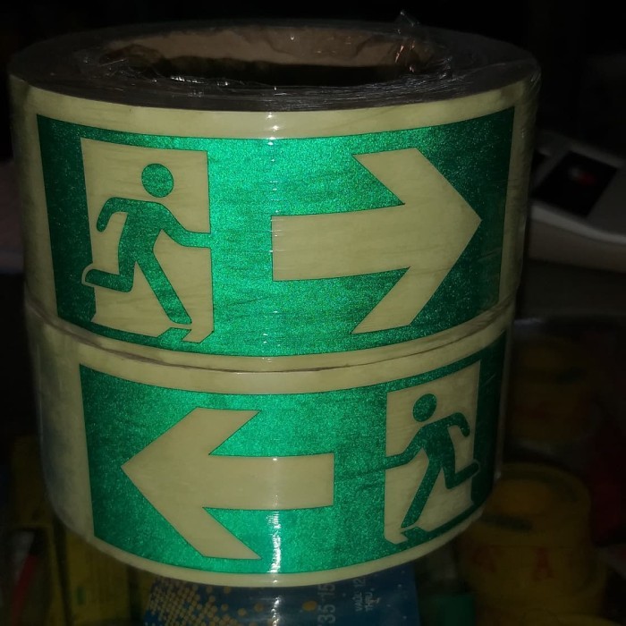 

STIKER SKOTLET REFLECTOR JALUR EVAKUASI FOSPOR GLOW IN THE DARK