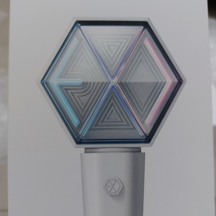 HRG DISKON [Ready Stock] Official Lightstick EXO ver.3 + Benefit SM PC Member