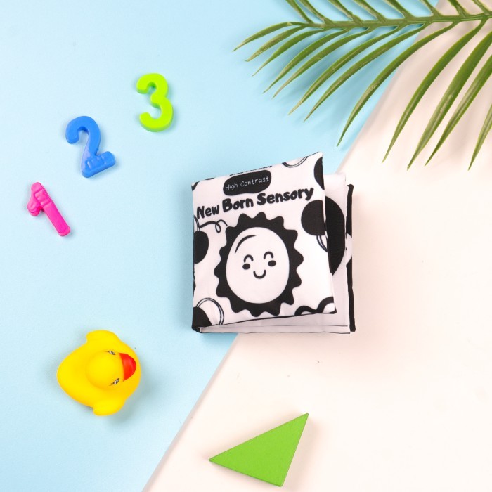 Soft Book Kontras Buku Bayi NewBorn Sensory
