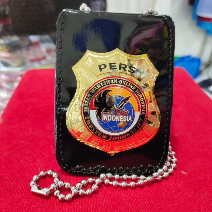 

dompet kta kalung IWO / IKATAN WARTAWAN ONLINE INDONESIA / PERS