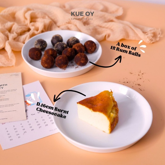 

Kue Oy Bundle Promo - Burnt Cheesecake & Choco Rum Balls - Birthday Cake Hampers Parcel Ulangtahun