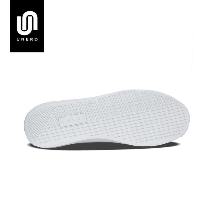 Unerd Yin Yang White Sepatu Sneakers Casual Pria Wanita Shoes Black