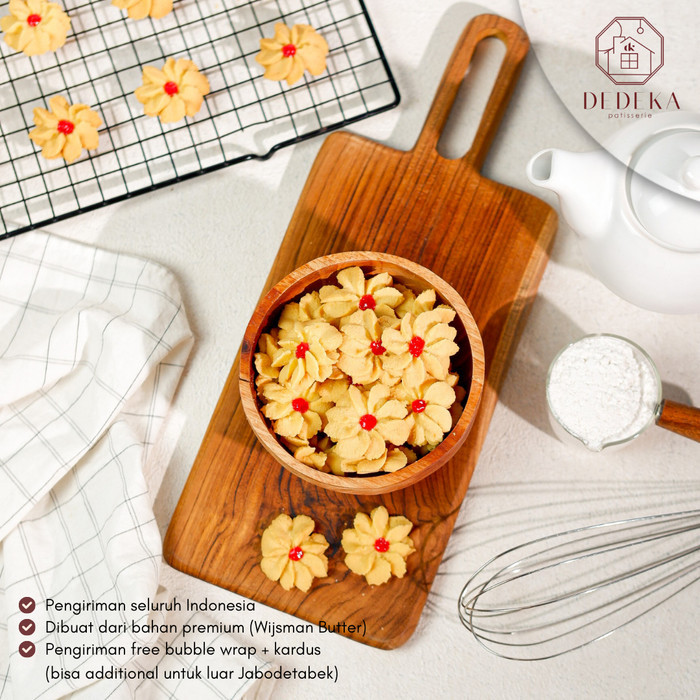 

Product Terlaris Kue Kering Semprit Selai Strawberry Wisman / Cookies / Homemade