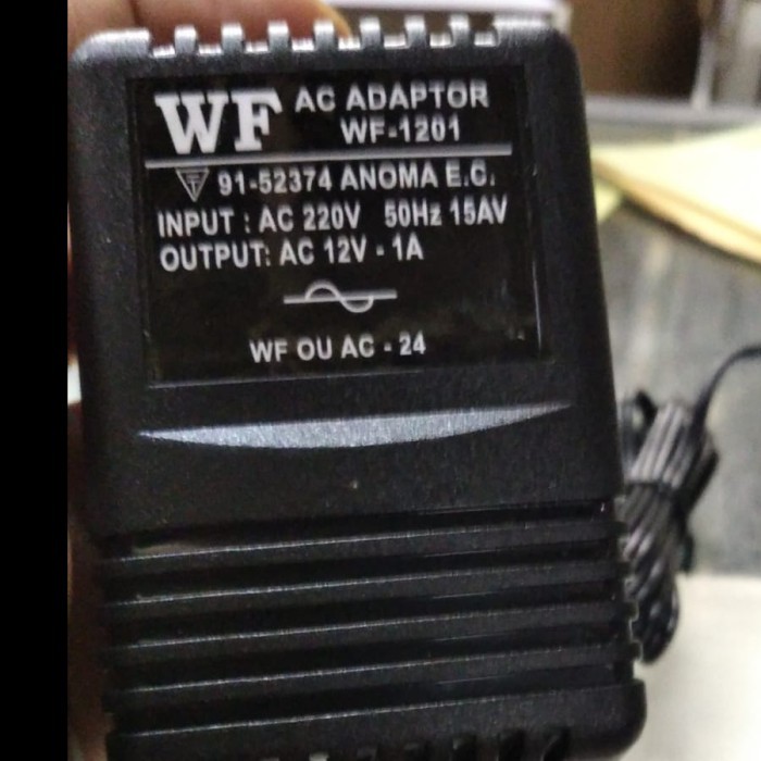 Adaptor Trafo AC 12V 1A WF